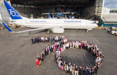 Boeing 737-700 de Copa Airlines en el aniversario No. 70 de la aerolínea.