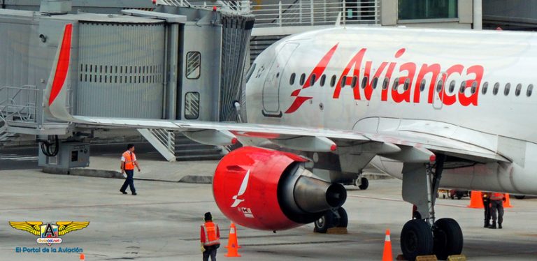 Airbus A320 de Avianca en el Aeropuerto Internacional Eldorado de Bogotá.