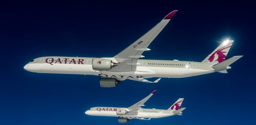 A350-1000 y A350-900 de Qatar Airways en vuelo.v