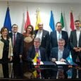 Autoridades de Argentina y Colombia firman nuevo acuerdo de conectividad aérea.