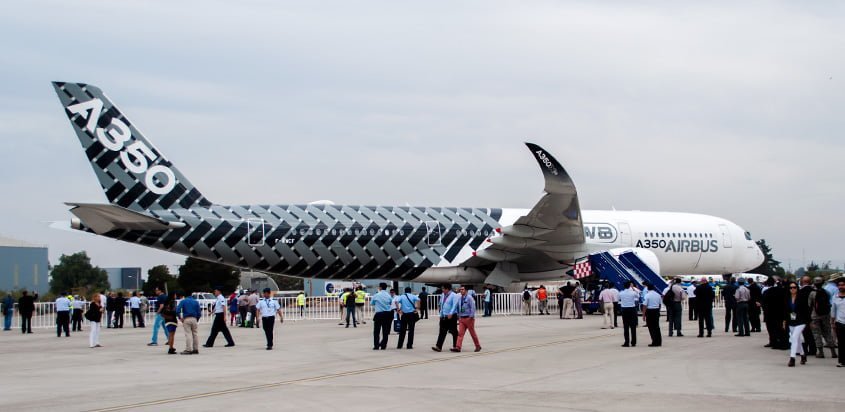 Airbus A350-900 en FIDAE 2016.