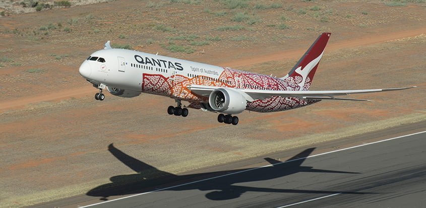 Boeing 787-9 de Qantas con livery especial alusivo a las culturas indígenas.