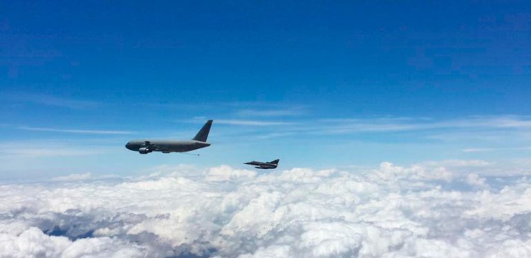Entrenamiento Fighter Drag con Kfir y B767KFC.