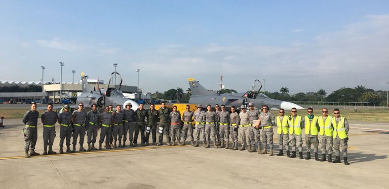 Tripulaciones de Kfir preparadas para Fighter Drag antes de Red Flag 2018.