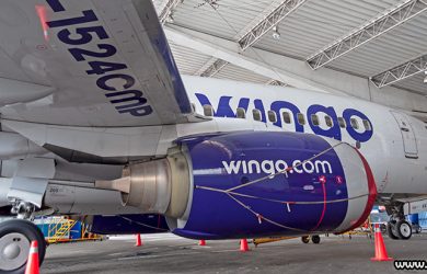 Boeing 737-700 de Wingo en el Terminal Aéreo Simón Bolívar.