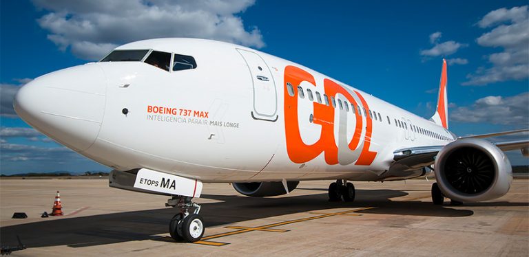 Boeing 737 MAX 8 de GOL en su llegada a Brasil.
