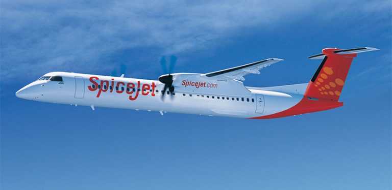 Primer Q400 de 90 sillas entregado por Bombardier a SpiceJet.