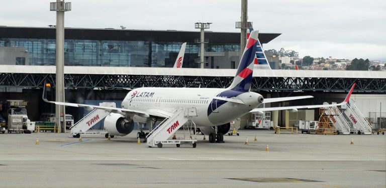 Airbus A320 de LATAM Brasil.