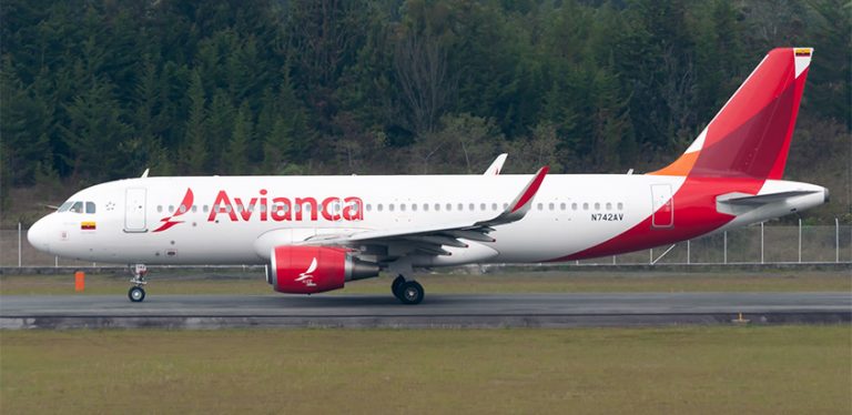 Airbus A320 de Avianca en Medellín.