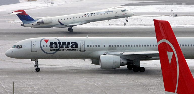 Fusión de Delta y Northwest.