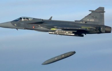Lanzamiento de misiles del Saab Gripen E.