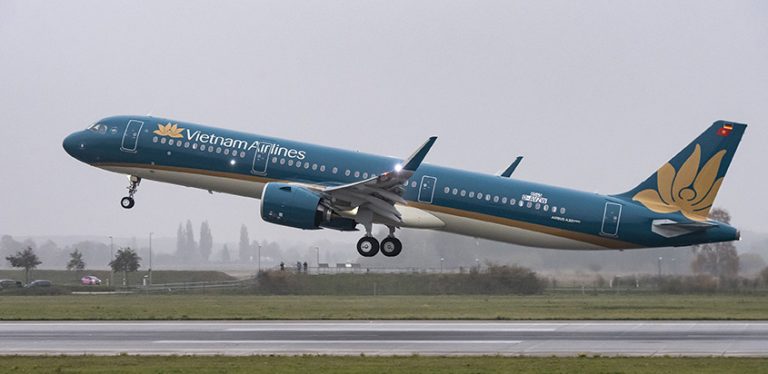 Primer Airbus A321neo de Vietnam Airlines.