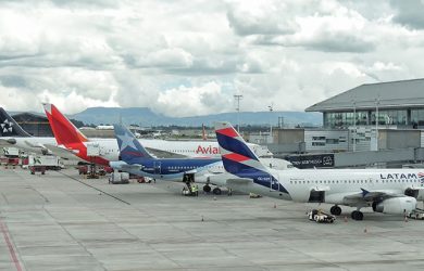 Flota de Avianca y LATAM en el Aeropuerto Eldorado de Bogotá.