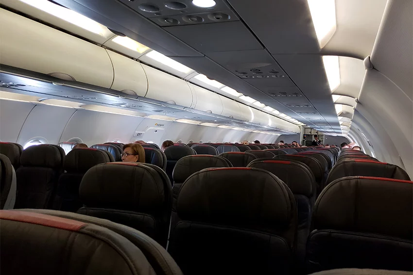 Ocupación del Airbus A319 de American Airlines en el vuelo inaugural de Pereira a Miami.