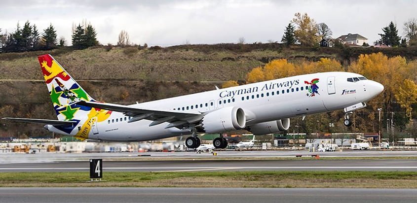 Primer Boeing 737 MAX de Cayman Airways.