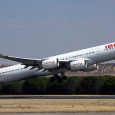 Airbus A340-600 de Iberia despegando de Madrid.