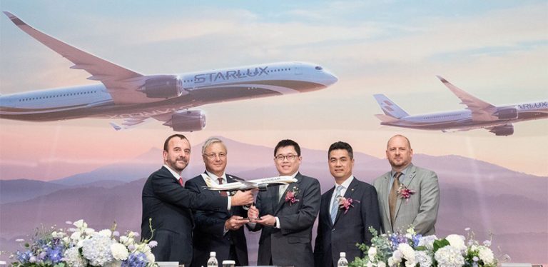 Presentación del pedido de A350 de STARLUX.