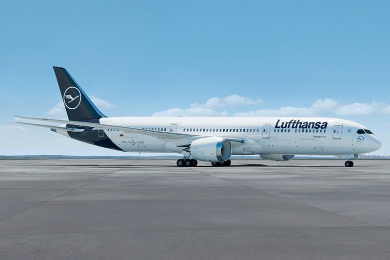 Render de un Boeing 787-9 de Lufthansa.