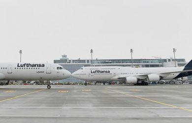 Airbus A320 y Boeing 747 de Lufthansa con la nueva imagen.