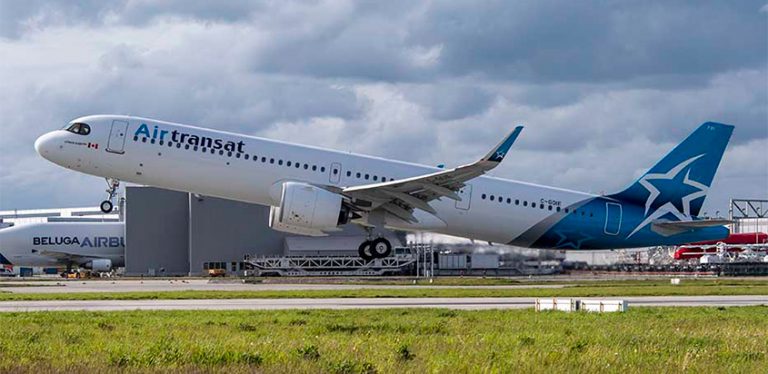 Primer Airbus A321LR de Air Transat.