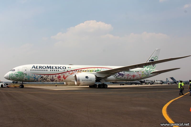 Desarrollo de FAMEX 2019 en Ciudad de México - Boeing 787-9 de Aeroméxico..