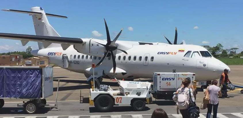 ATR 42 de EasyFly en el Aeropuerto Vanguardia de Villavicencio.