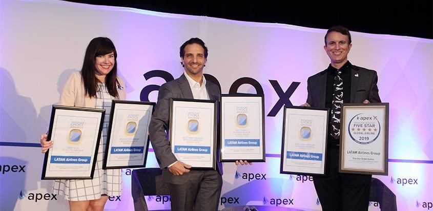 Premio APEX 2019 para LATAM Airlines.
