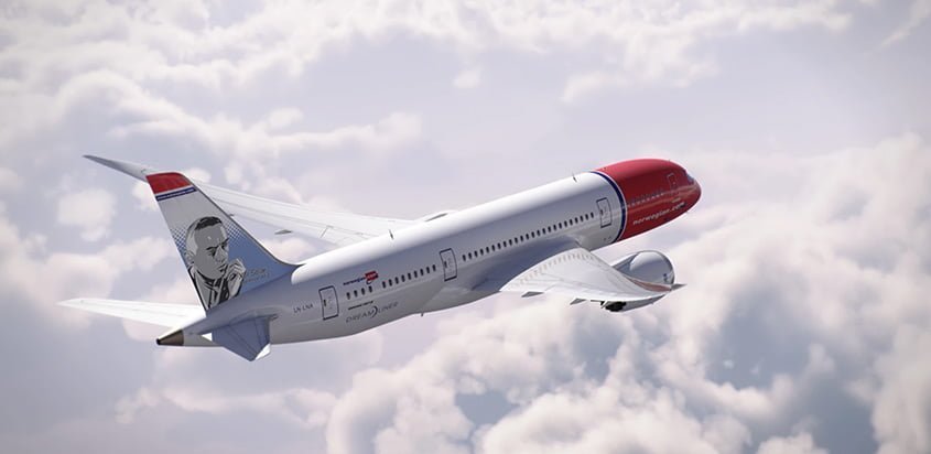 Boeing 787-9 de Norwegian con livery de Xul Solar.