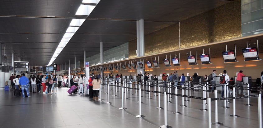 Counters del Aeropuerto Internacional Eldorado de Bogotá.