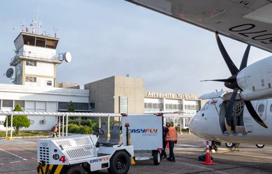ATR 42 de EasyFly en el Aeropuerto Yariguíes de Barrancabermeja.