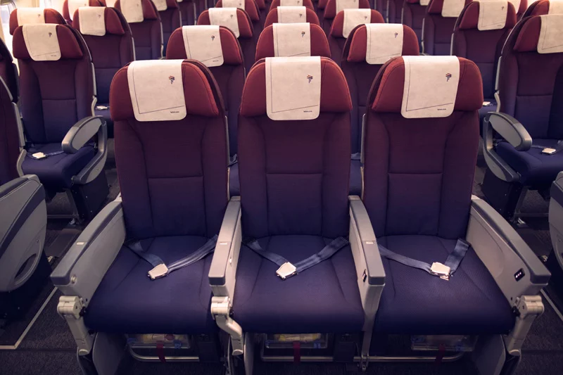 Nueva cabina Economy de LATAM Airlines en un Boeing 777-300.
