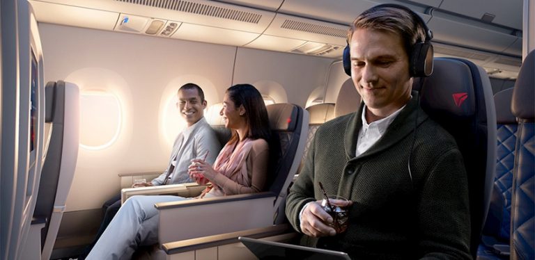 Servicio a bordo de Delta Air Lines.
