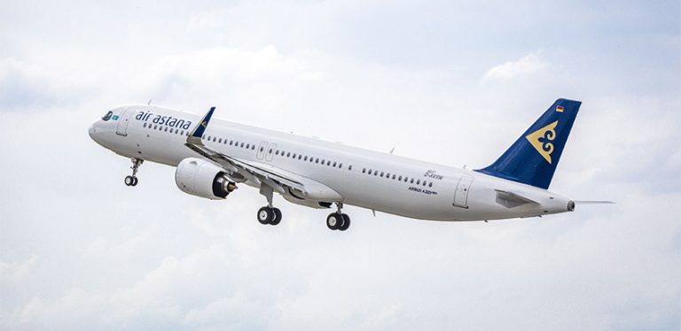 Primer Airbus A321LR de Air Astana.