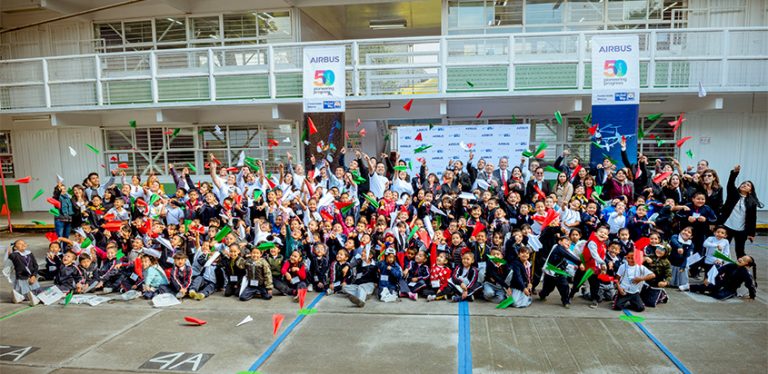 Lanzamiento de Flying Challenge versión México.