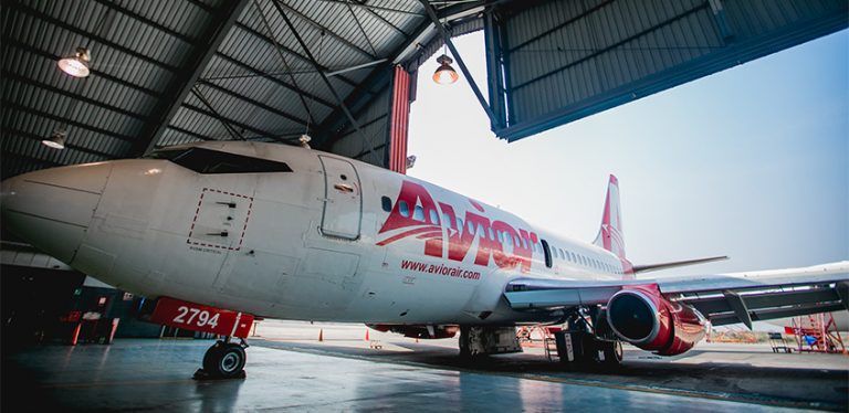 Boeing 737-200 de Avior Airlines.