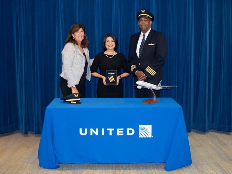 Claudia Zapata, piloto de United Airlines.