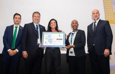 Entrega del reconocimiento a El Dorado como Aeropuerto Verde por ACI-LAC.