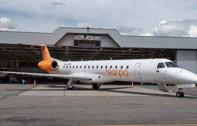 Embraer 145 (HK-5229) de SARPA en Bogotá.