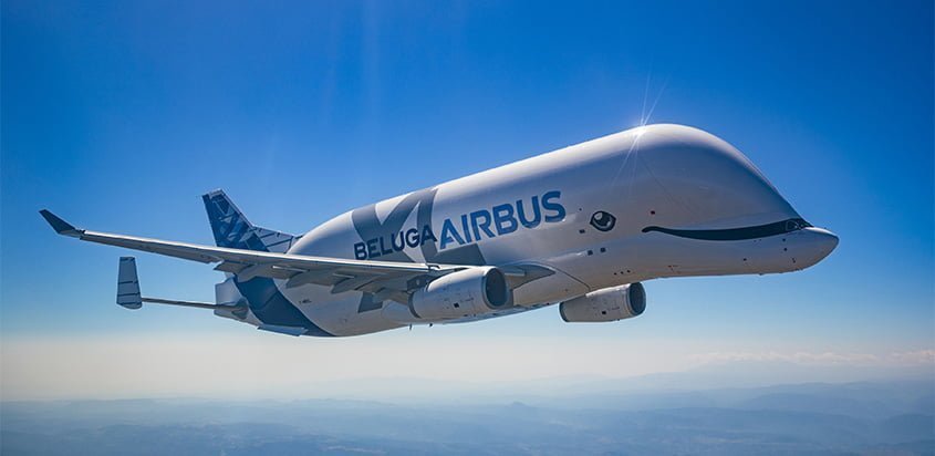 BelugaXL de Airbus en vuelo.
