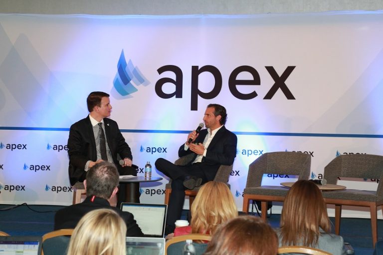 APEX y LATAM Airlines.