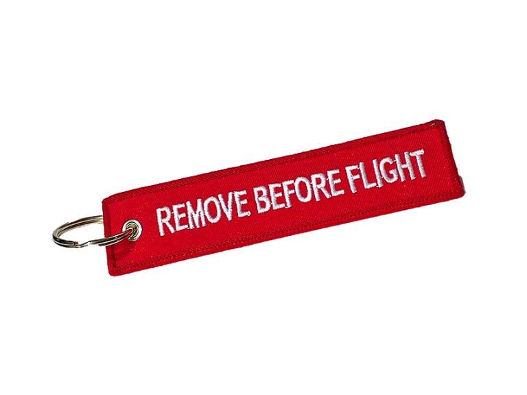 Llavero Bordado "REMOVE BEFORE FLIGHT" Importado volavi