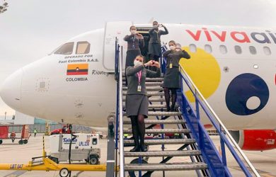 Vuelo de Viva Air entre Houston y Bogotá.