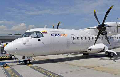 ATR 42-500 de EasyFly en el Terminal Puente Aéreo de Bogotá.