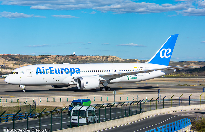 Boeing 787-8 de Air Europa en Madrid.