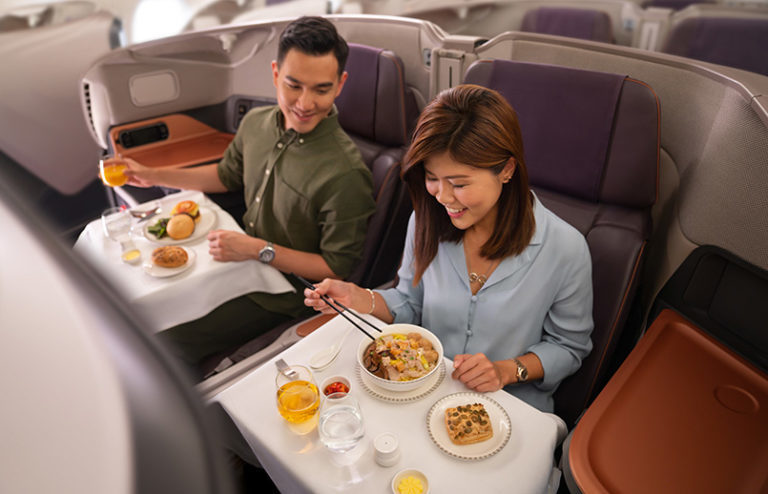 Servicio a bordo de Singapore Airlines.