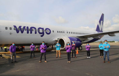 Boeing 737-800 de Wingo en Cartagena.