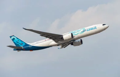 Airbus A330neo en vuelo.