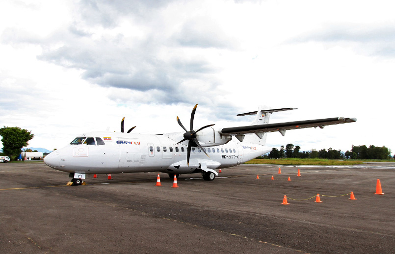 ATR 42-600 de EasyFly en plataforma.
