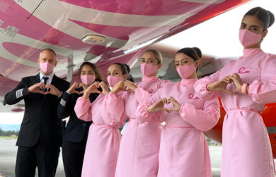 Campaña de detección del Cáncer de Mama de Viva Air.