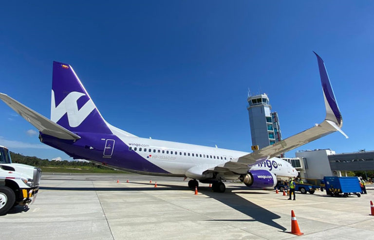 Boeing 737-800 de Wingo.